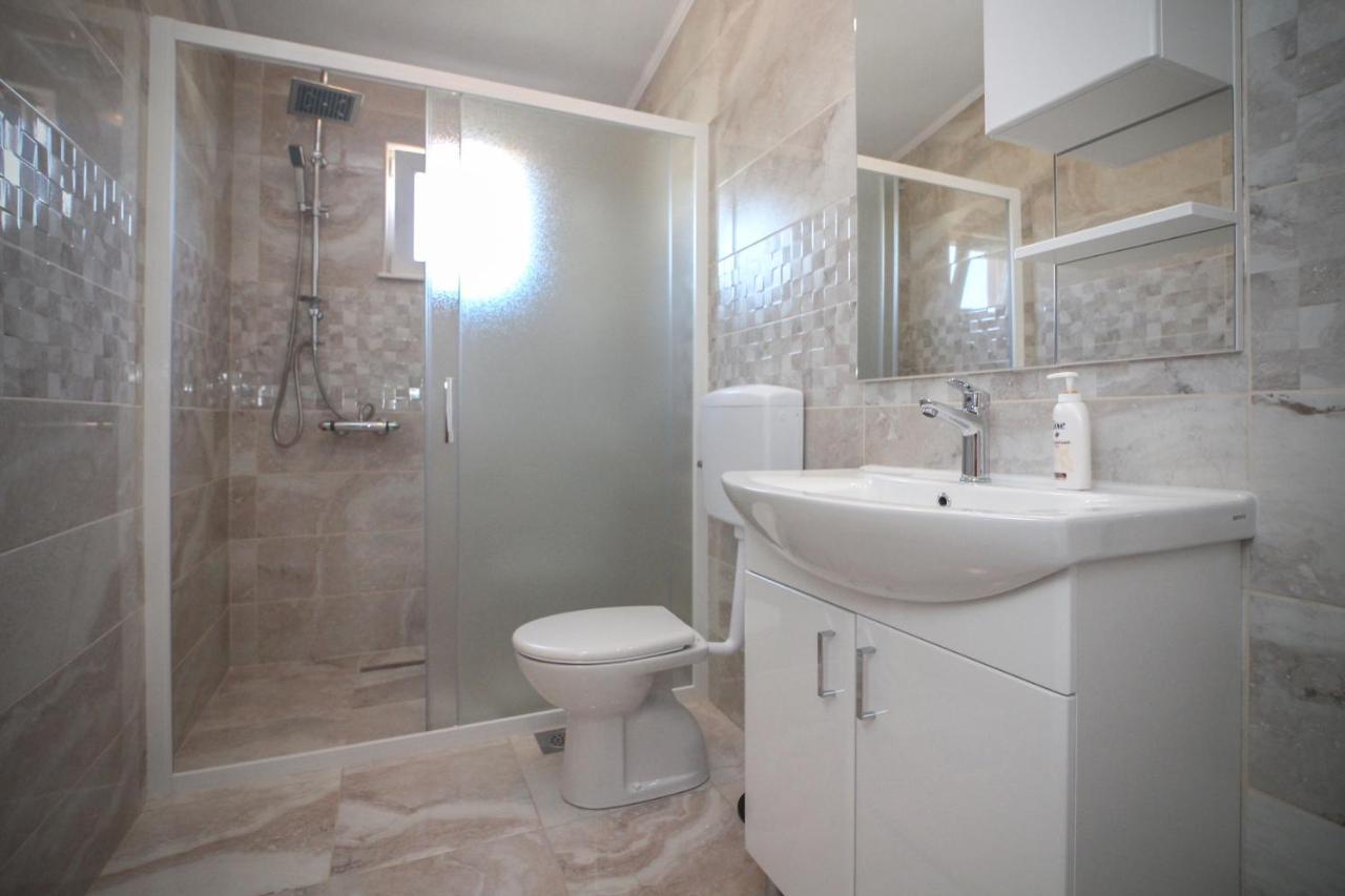 Conte Cikara Apartment Saricevi 外观 照片