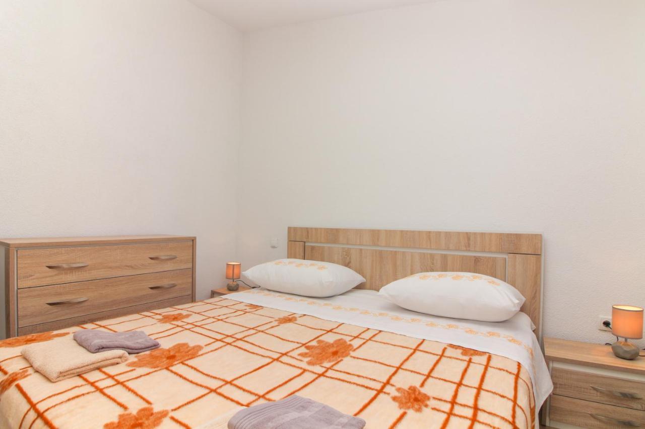 Conte Cikara Apartment Saricevi 外观 照片