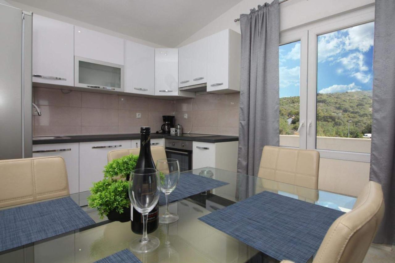 Conte Cikara Apartment Saricevi 外观 照片