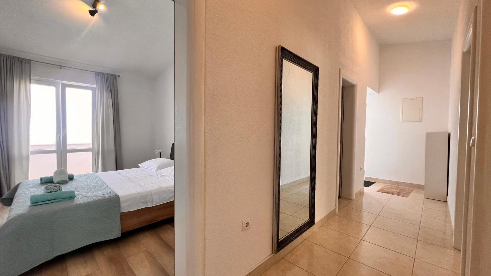 Conte Cikara Apartment Saricevi 外观 照片