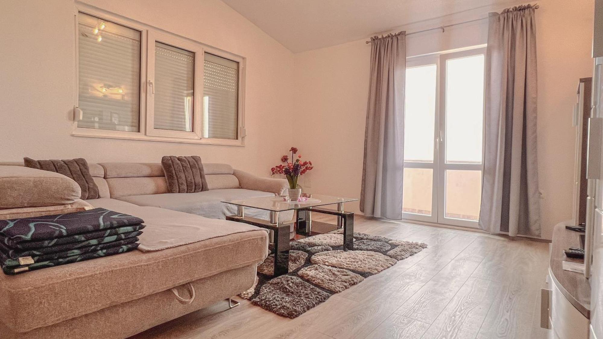 Conte Cikara Apartment Saricevi 外观 照片